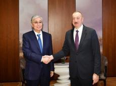 Azerbaijani president calls Kazakh president